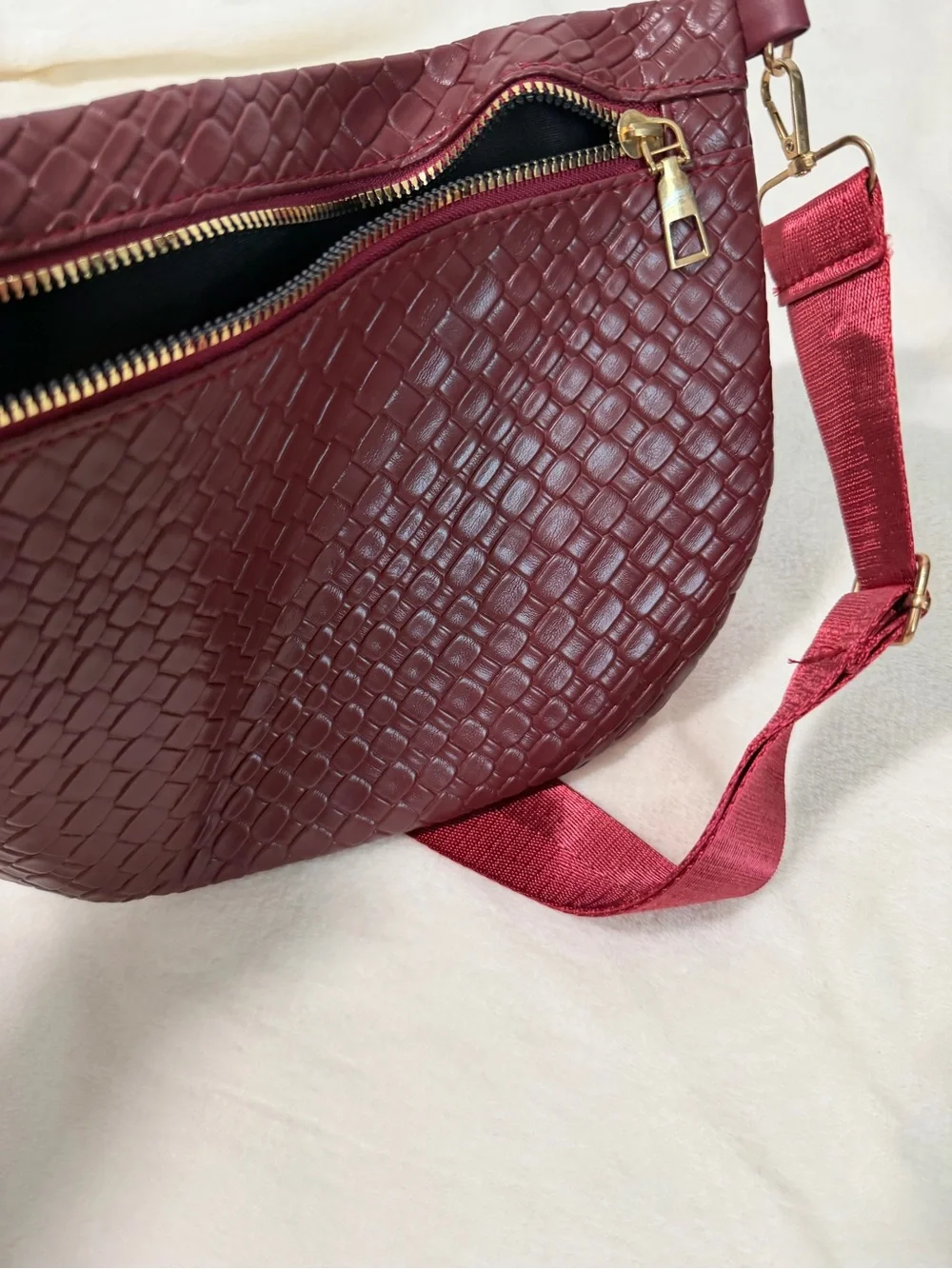 Woven Leather Crossbody Bag in Burgundy